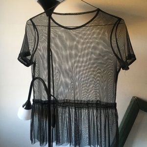 Tee shirt noire transparent, taille M
